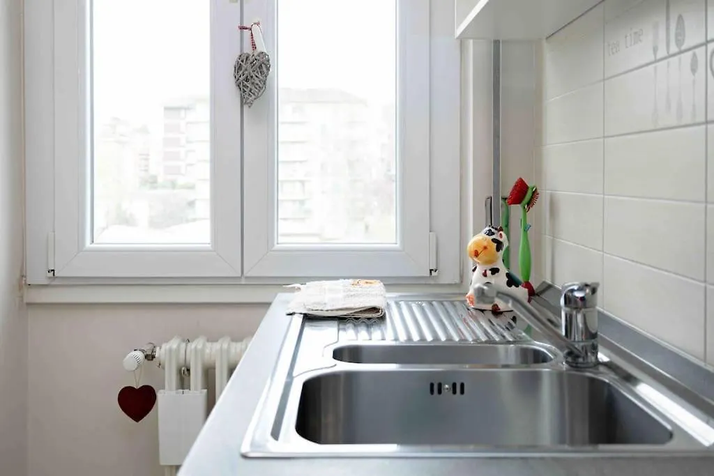 Strategic Apartment Duomo-Forlanini-Linate Milan Italy